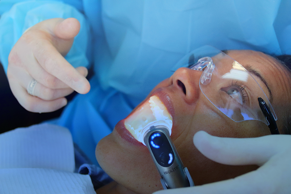 Shop Online for Dental Isolation Systems & Mouthpieces | Zyris, Inc.